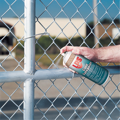 Inhibiteurs de corrosion galvanis&eacute;s &agrave; froid &agrave; rev&ecirc;tement brillant, Canette a&eacute;rosol Infinity Industrial Services Inc.