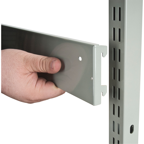 Servante mobile de bacs &agrave; plateaux inclinables - chariot seulement, &agrave; deux c&ocirc;t&eacute;s, 26-1/4" la x 22" p x 57-1/2" h Infinity Industrial Services Inc.