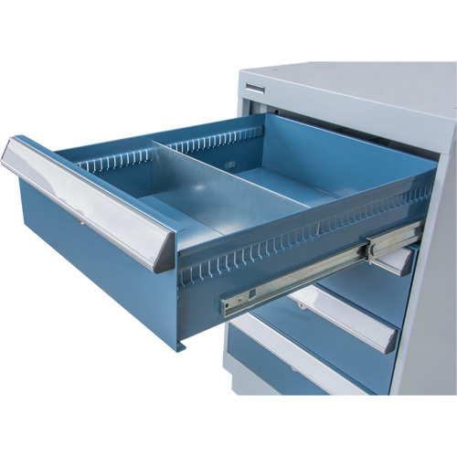 &eacute;tabli &agrave; quatre tiroirs sur pi&eacute;destal, 18" la x 21" p x 28" h Infinity Industrial Services Inc.