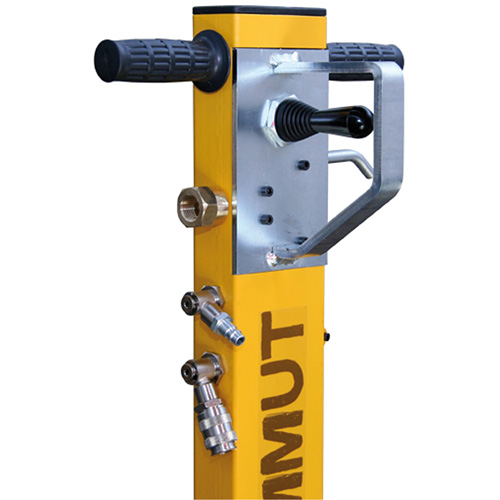 Mammut 3-Stage Jack, 88 Ton(s), Air Hydraulic Infinity Industrial Services Inc.
