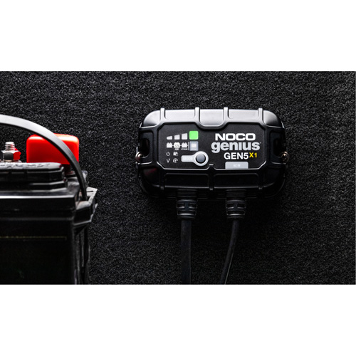 Chargeur de batterie embarqu&eacute; &agrave; 1 sortie de 5 amp&egrave;res Gen5X1 Genius Infinity Industrial Services Inc.