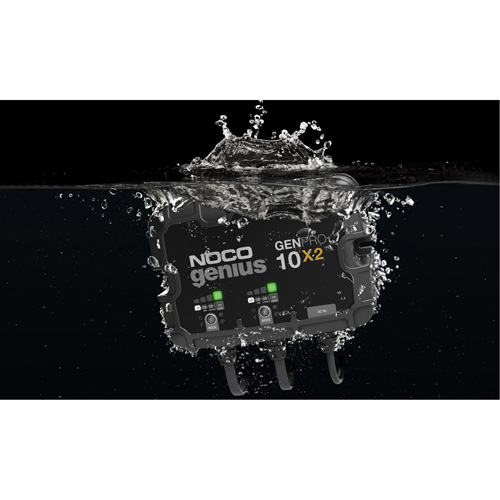 Chargeur de batterie embarqu&eacute; &agrave; 2 sorties de 20 amp&egrave;res GenPro10X2 Genius Infinity Industrial Services Inc.