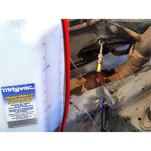 Syst&egrave;me de remplissage de liquide de transmission automatique de 2,5 gallon Infinity Industrial Services Inc.