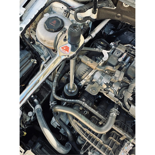 Torque Limiting Ratchet Wrench, 3/8" Drive, Cushion Grip Handle Infinity Industrial Services Inc.