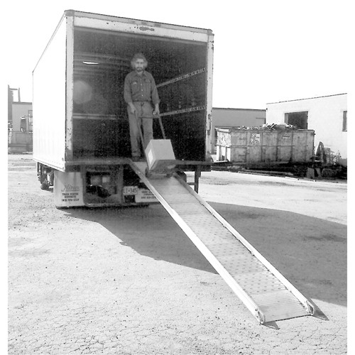 Aluminum Walk ramps with Perforated Traction Grip, 1700 lbs. Capacity, 32" W x 10' L Infinity Industrial Services Inc.