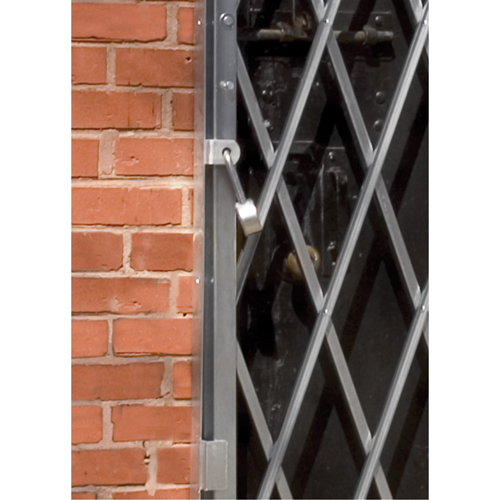 Heavy-Duty Door Gates, Single, 4' L x 5' 9" H Expanded Infinity Industrial Services Inc.