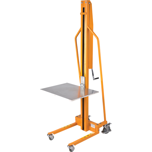 Empileur &agrave; plateforme, M&eacute;canisme Treuil manuel, Capacit&eacute; de 220 lb, Levage max de 58-1/2" Infinity Industrial Services Inc.
