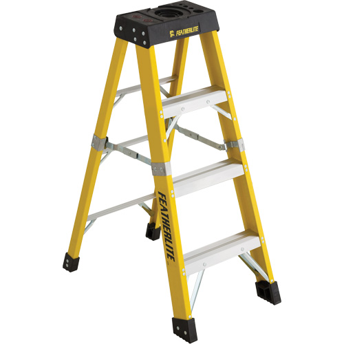 Industrial Heavy-Duty Stepladders (6400 Series), 4', Fibreglass, 300 lbs. Capacity, Type 1A Infinity Industrial Services Inc.