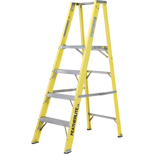 Industrial Heavy-Duty Platform Stepladders (6500 Series), 8', 300 lbs. Cap. Infinity Industrial Services Inc.