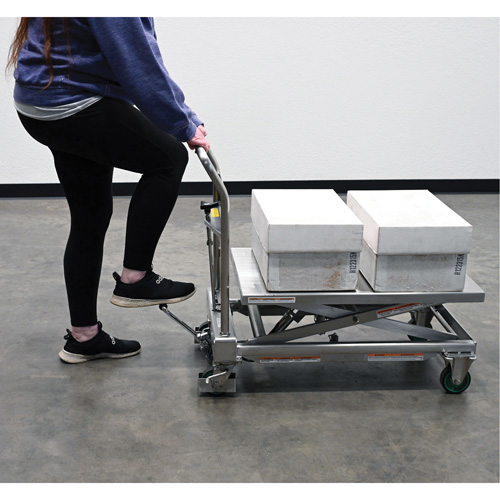 Table &eacute;l&eacute;vatrice hydraulique &agrave; ciseaux, 31-1/2" lo x 19-1/2" la, Acier inoxydable, Capacit&eacute; 550 lb Infinity Industrial Services Inc.