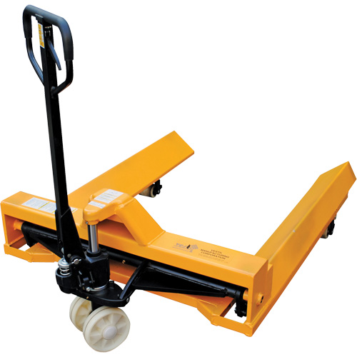 Transpalette pour mat&eacute;riaux en rouleaux, Acier, 48" lo x 7,5" la, Capacit&eacute; 4000 lb Infinity Industrial Services Inc.