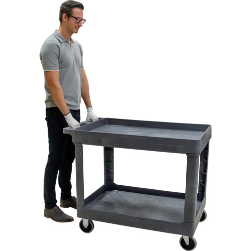 Chariot utilitaire pour l'entretien, 2 tiers, 24-5/8" x 32-1/2" x 40", Capacit&eacute; 550 lb Infinity Industrial Services Inc.