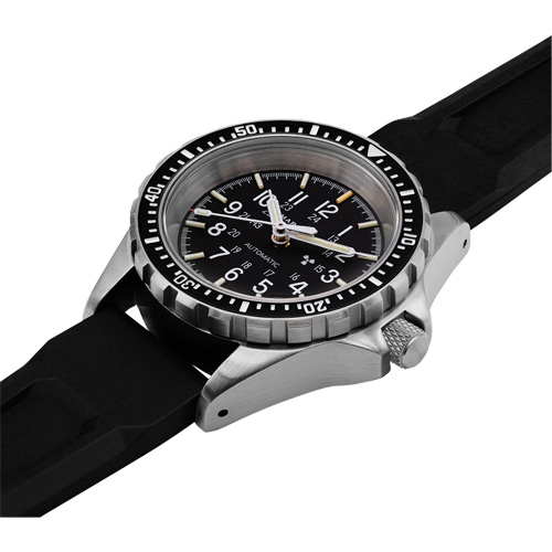 Tr&egrave;s grande montre chronographe automatique pour plongeur/pilote d'avion, Num&eacute;rique, &agrave; piles, 46 mm, Noir Infinity Industrial Services Inc.