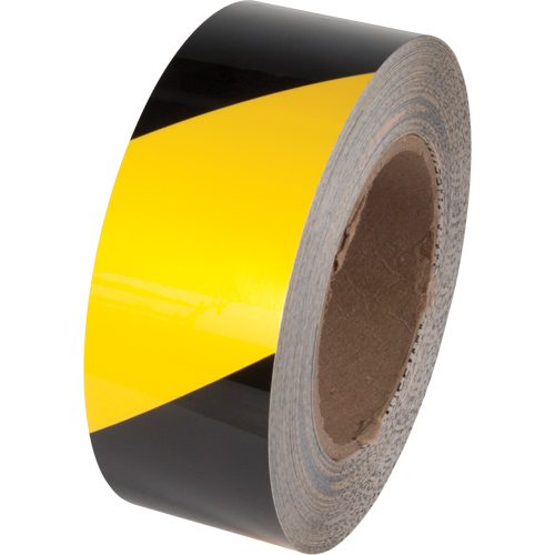 Ruban de marquage pour plancher Tuff Mark, 4" x 100', Polyester, Noir et jaune Infinity Industrial Services Inc.
