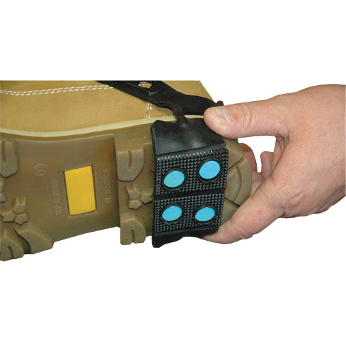 Aide &agrave; la traction du talon, Carbure de tungst&egrave;ne, Traction Crampon, Taille unique Infinity Industrial Services Inc.