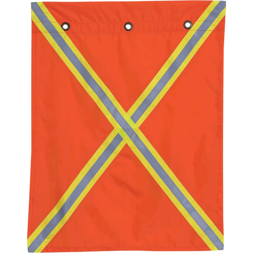 353 Drapeau avec bande r&eacute;fl&eacute;chissante, Polyester Infinity Industrial Services Inc.