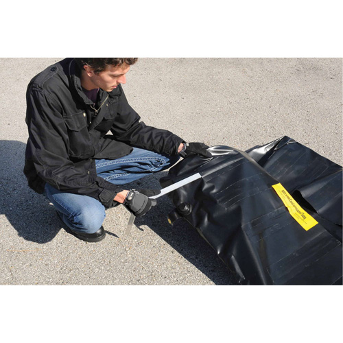 Ultra-550 Containment Sump&reg; Flexible Fuel Tank Container with Drain, 102" L x 72" W, 650 US gal. Capacity Infinity Industrial Services Inc.