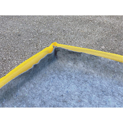 Small Ultra-Filter Pad, 0.8 US gal. Capacity, 2.5' W x 2' L x 3" H, Foam Wall Infinity Industrial Services Inc.