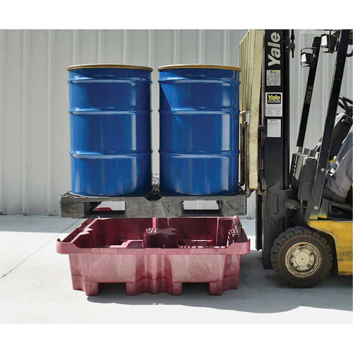 Palette de d&eacute;versement Ultra-Spill King, 4 barils, Capacit&eacute; de d&eacute;versement 85 gal. US, 51" x 51" x 17,5" Infinity Industrial Services Inc.