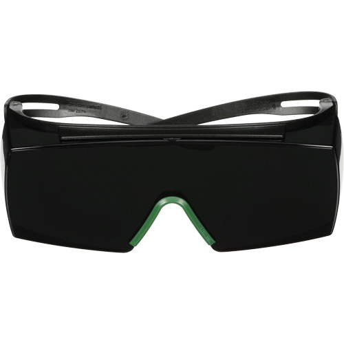 Lunettes de s&eacute;curit&eacute; SecureFit s&eacute;rie 3700 SF3750AS-BLK, Lentille Gris/IR 5.0, Anti-&eacute;gratignures, ANSI Z87+/R&eacute;pond ou surpasse la norme CSA Z94.3 Infinity Industrial Services Inc.