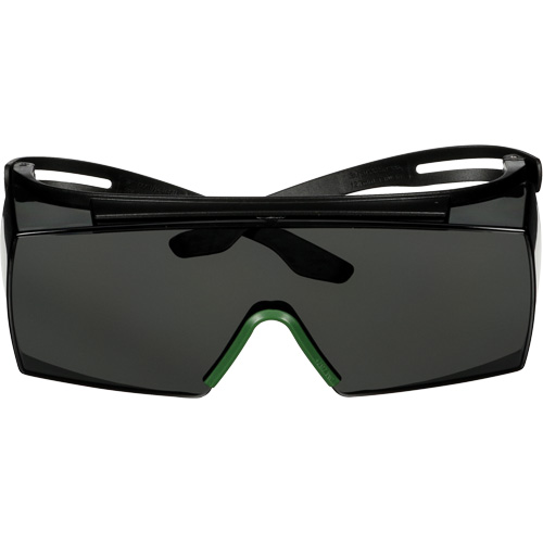 Lunettes de s&eacute;curit&eacute; SecureFit s&eacute;rie 3700 SF3730AS-BLK, Lentille Gris/IR 3.0, Anti-&eacute;gratignures, ANSI Z87+/R&eacute;pond ou surpasse la norme CSA Z94.3 Infinity Industrial Services Inc.