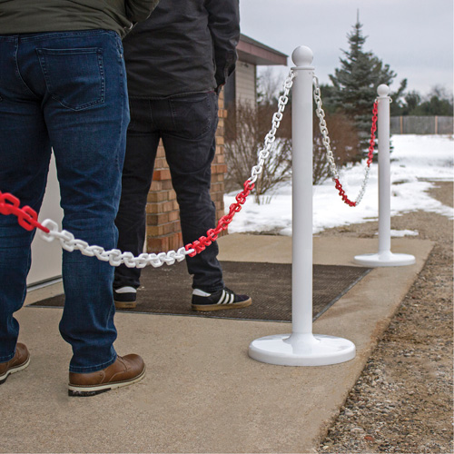 Bicolour Plastic Barrier Chain, Green/White Infinity Industrial Services Inc.