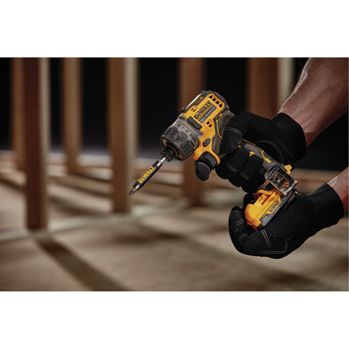 Xtreme Brushless Screwdriver Kit, 1/4", 12 V, 200 UWO Max. Torque, Lithium-Ion Battery Infinity Industrial Services Inc.
