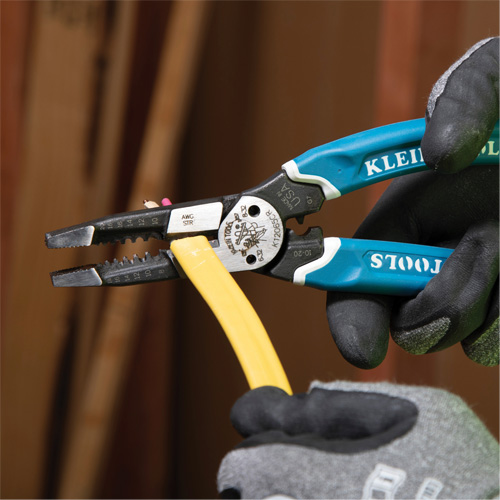 Klein-Kurve&reg; Heavy-Duty Wire Stripper, Cutter & Crimper Multi-Tool, 8-1/4" L, 8 - 20 AWG Infinity Industrial Services Inc.