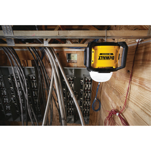 Tool Connect 20V Max All-Purpose Cordless Work Light, LED, 5000 Lumens, Plastic Housing Infinity Industrial Services Inc.