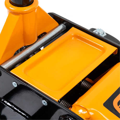 Heavy-Duty Floor Jack, 3 Ton(s) Capacity, 5-1/4" Lowered, 18-1/4" Raised, Manual Hydraulic Infinity Industrial Services Inc.