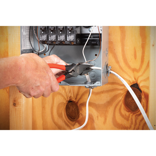 Pince &agrave; poign&eacute;e tremp&eacute;e de monteur de ligne pour ruban de tirage Infinity Industrial Services Inc.