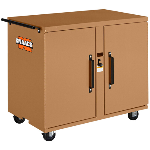 Model 44 Rolling Workbench with Padlock, 40-3/5" W x 37-1/2" H x 25" D Infinity Industrial Services Inc.