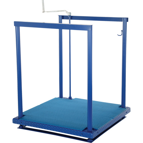 Ergonomic Posi-Crank Platform With Anti-Fatigue Mat, 36" W x 72" D, 500 lbs. Capacity, All-Welded Infinity Industrial Services Inc.