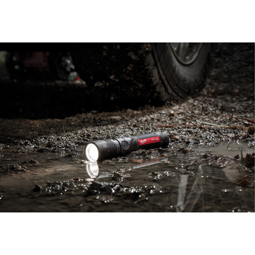 1100L Twist Focus Flashlight, LED, 1100 Lumens, Rechargeable Batteries Infinity Industrial Services Inc.