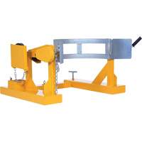 Porte-baril pour chariot &agrave; fourche, Pour 55 gal. US (45,8 gal imp&eacute;rial) Infinity Industrial Services Inc.