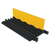 Protecteur de c&acirc;ble robuste Yellow Jacket, 3 canaux, 36" lo x 18,5" la x 2,875" h Infinity Industrial Services Inc.
