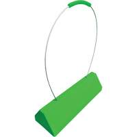 Cale de roue pour avion Checkers Safety SafeRay avec poign&eacute;e &agrave; c&acirc;ble ergonomique, Ur&eacute;thane, Vert fluorescent, 24" la x 8" p x 6" h Infinity Industrial Services Inc.