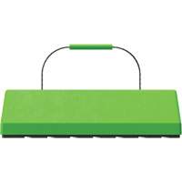 Cale de roue pour avion Checkers Safety SafeRay avec poign&eacute;e &agrave; c&acirc;ble & patin en caoutchouc, Ur&eacute;thane, Vert fluorescent, 24" la x 8" p x 6" h Infinity Industrial Services Inc.