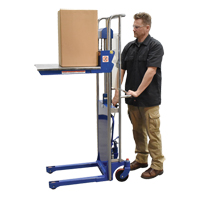 Gerbeur Hefti-Lift, M&eacute;canisme Pompe au pied, Capacit&eacute; de 880 lb, Levage max de 59" Infinity Industrial Services Inc.