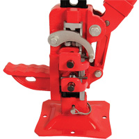 V&eacute;rin de levage de ferme Infinity Industrial Services Inc.