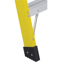Industrial Heavy-Duty Stepladders (6400 Series), 4', Fibreglass, 300 lbs. Capacity, Type 1A Infinity Industrial Services Inc.