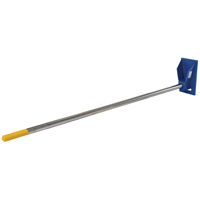 Fl&egrave;che de chariot &eacute;l&eacute;vateur pour tapis, 108-1/2" longueur, Install&eacute; sur tablier, Capacit&eacute; de 2500 lb Infinity Industrial Services Inc.