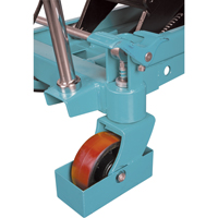 Heavy-Duty Hydraulic Scissor Lift Table, 40" L x 20-1/8" W, Steel, 2200 lbs. Capacity Infinity Industrial Services Inc.