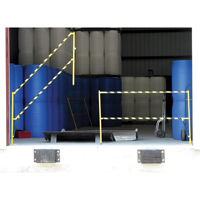 Safety Lift Gate, 10' L x 42-5/8" H, 159" Raised, Yellow Infinity Industrial Services Inc.