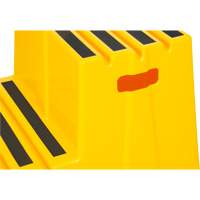 Escabeau industriel, 2 marches, 26" x 22-7/16" x Hauteur 19-11/16" Infinity Industrial Services Inc.