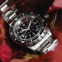 Grey Maple Large Diver's Automatic Watch with Stainless Steel Bracelet, Digital, Battery Operated, 41 mm, Silver Infinity Industrial Services Inc.