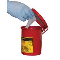 Mini bidons pour d&eacute;chets huileux pour dessus d'&eacute;tabli, Homologu&eacute; FM, 0,45 gal. US, Rouge Infinity Industrial Services Inc.