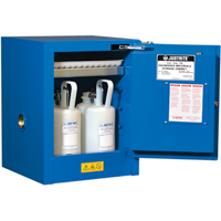 Armoires de comptoir doubl&eacute;es pour rangement de mati&egrave;res dangereuses Chem-Cor, 4 gal., 17" x 22" x 17" Infinity Industrial Services Inc.