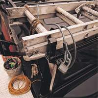 C&acirc;ble &agrave; extr&eacute;mit&eacute; boucl&eacute;e, Longueur de 15' Infinity Industrial Services Inc.