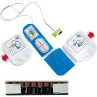 Ensemble de bloc-pile & CPR-D-Padz, Zoll AED Plus Pour, Classe 4 Infinity Industrial Services Inc.